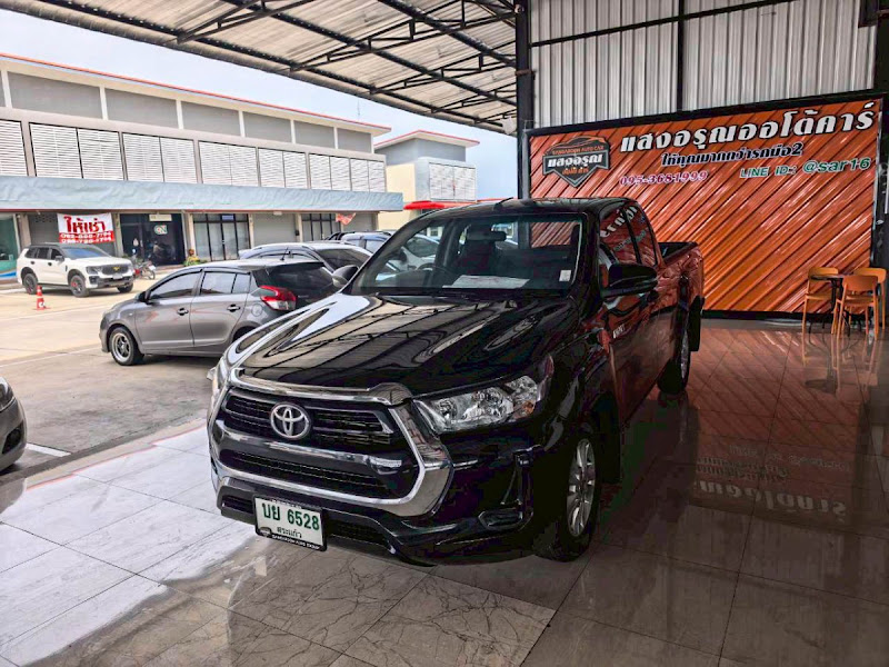 TOYOTA HILUX REVO