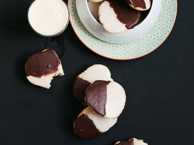 Bánh Cookie Chocolate 2 Màu