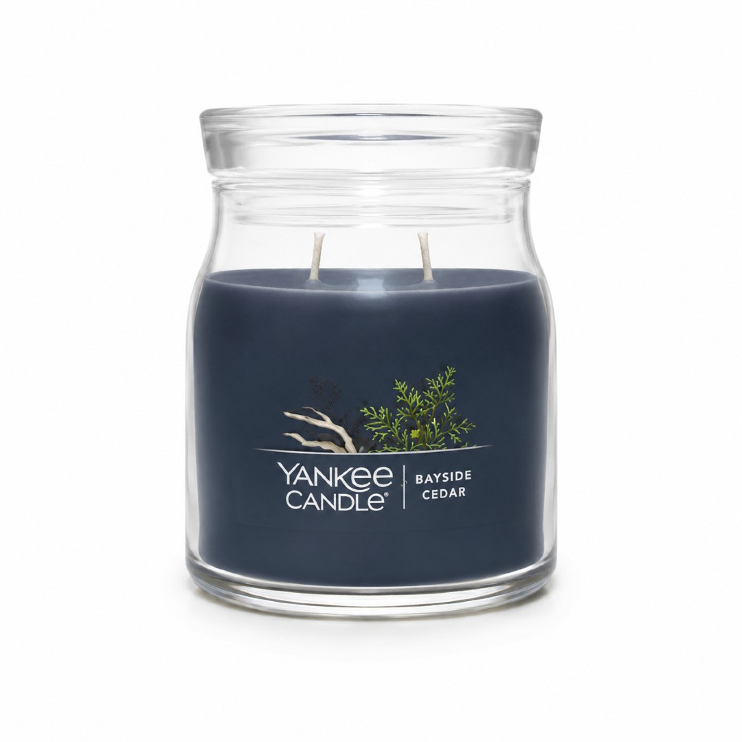 Vela aromática en tarro Yankee Candle™ 368 g aroma Bayside Cedar