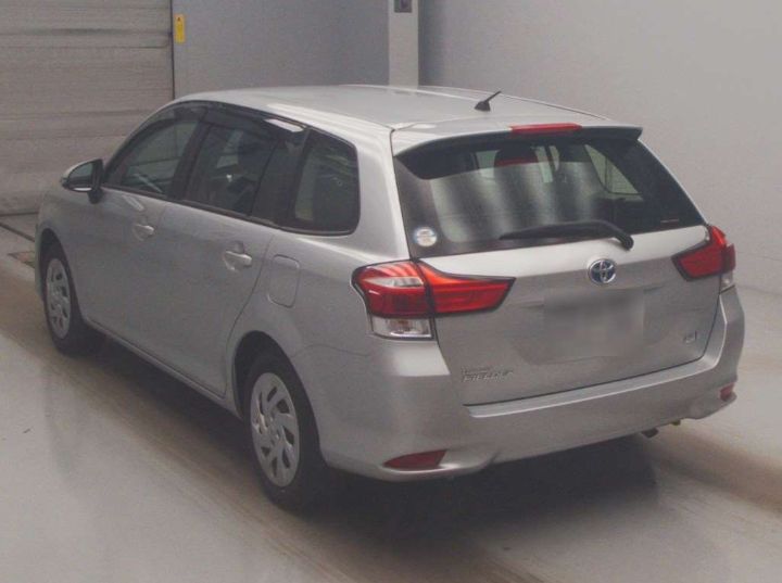 Toyota Fielder