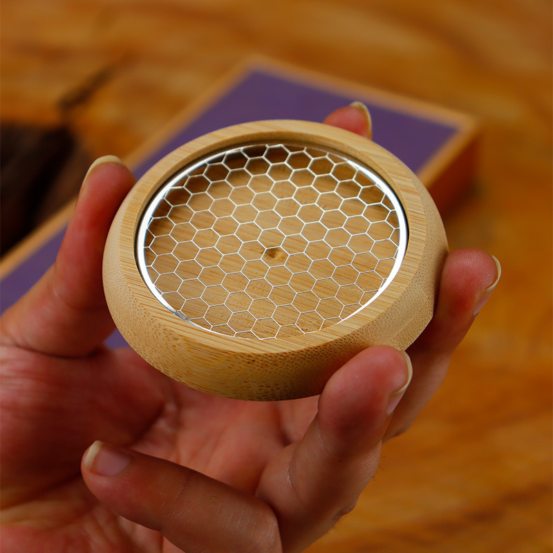 Wooden incense holder, Chinese style
