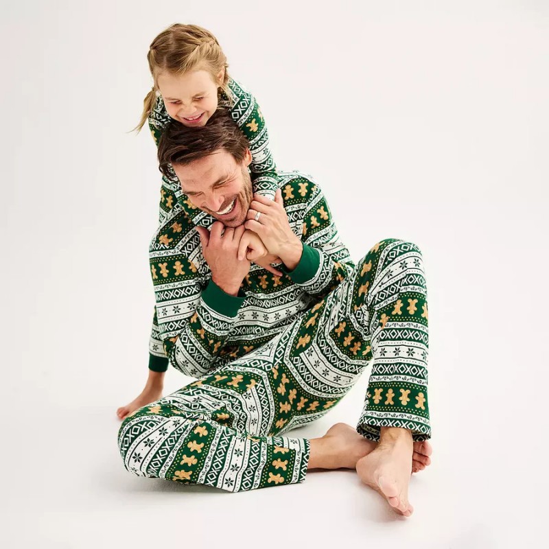 Christmas pajama set with gingerbread man motif
