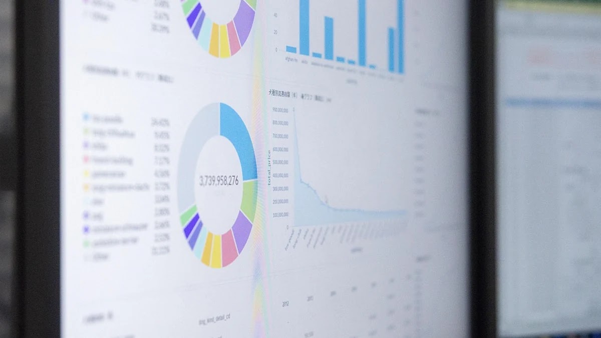 투자와 저축의 개념 차이와 재무 계획에서의 역할