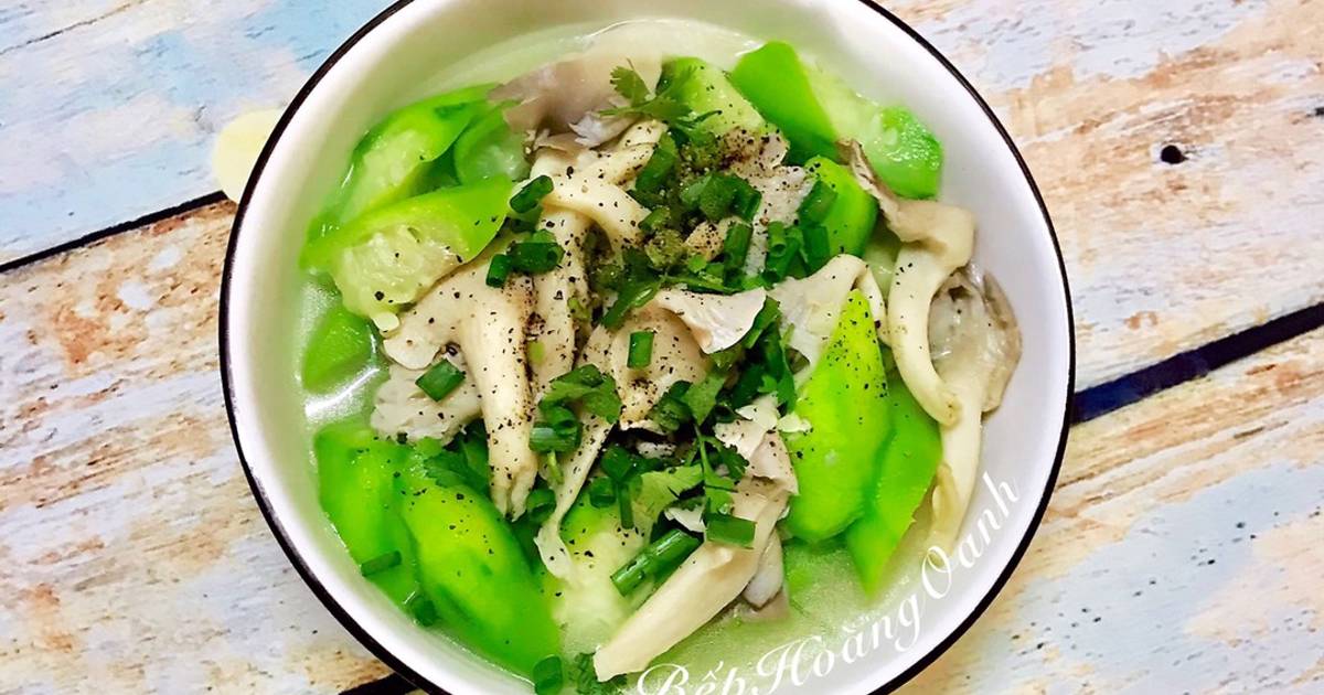 Mướp Khía Xào Nấm Bào Ngư
