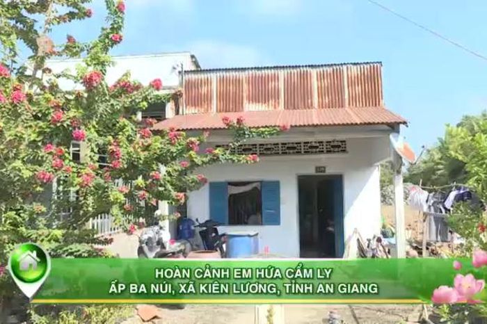 Chương trình 'Mở lối vào đời' trao 79 triệu đồng hỗ trợ em Hứa Cẩm Ly - Báo An Giang