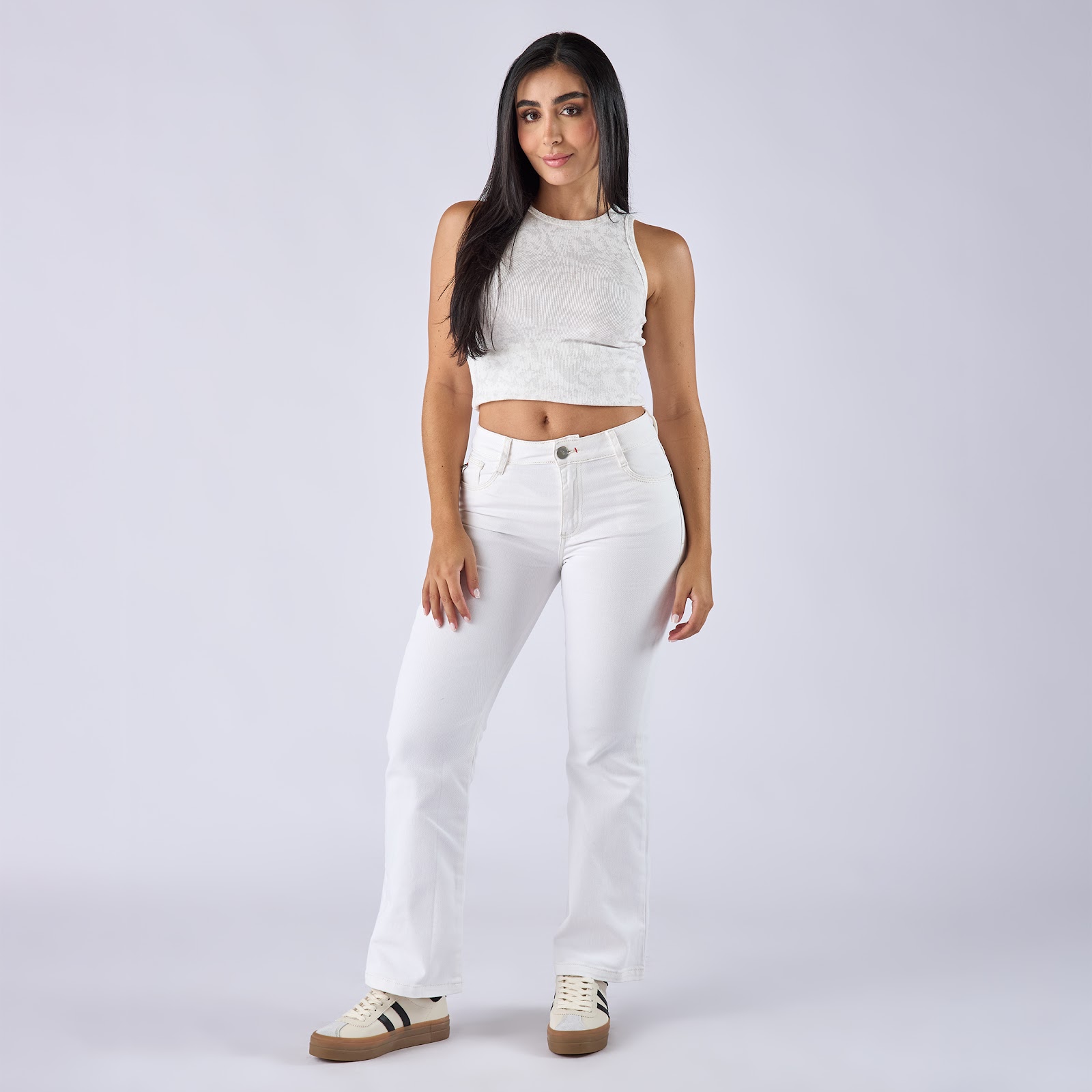 Jean dama wide leg tiro alto licrado, color Gris Humo
