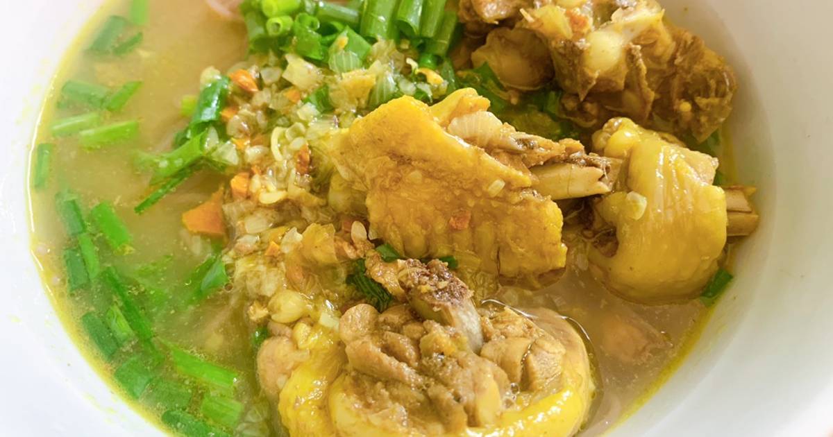 Bún gà gạo lứt