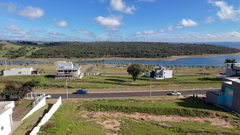 Foto 2 de Terreno à venda na quadra LW Marina do Riviera de Santa Cristina XIII