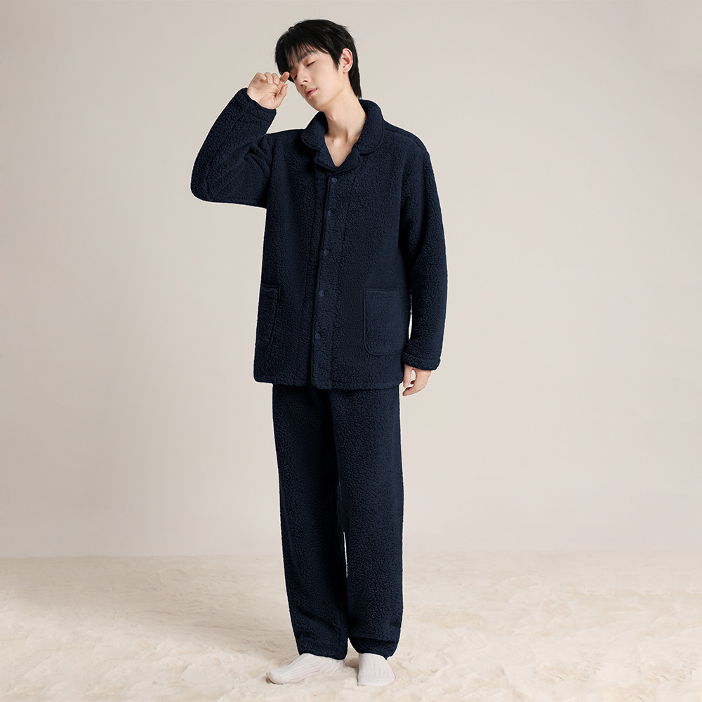 Paar-Schlafanzug aus Korallenfleece, warm, mit Revers