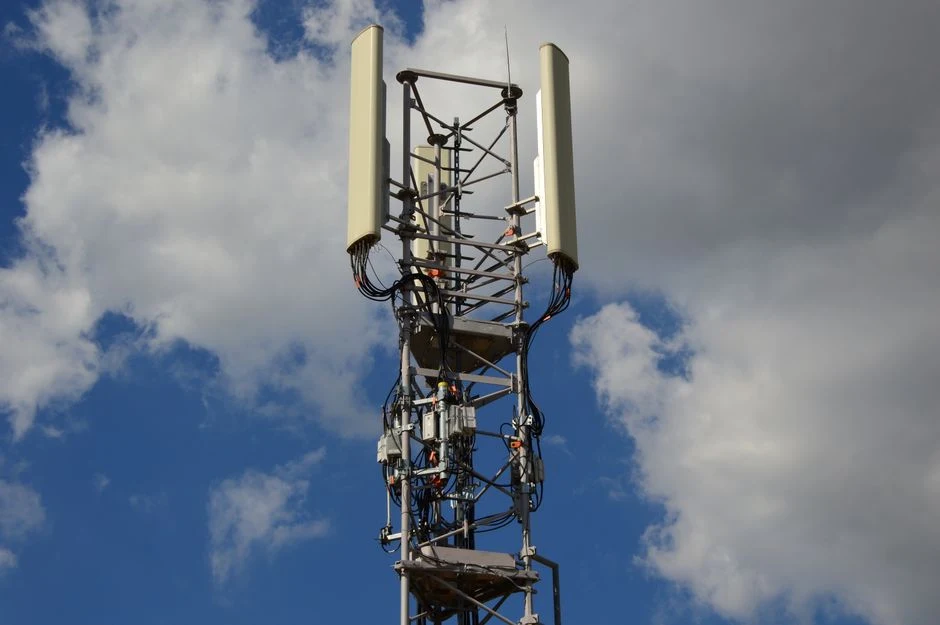 5G e os Impactos na Saúde: O Que Revelam 10 Estudos Científicos Sobre Exposição a Radiofrequência
