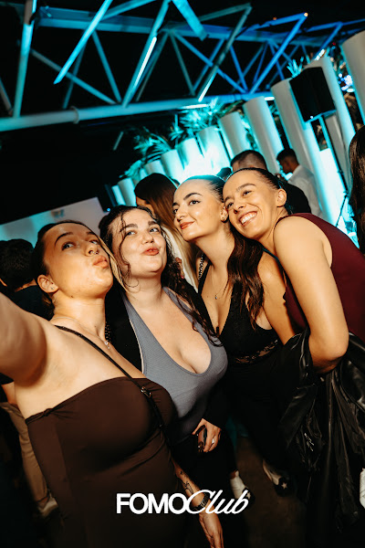 Fomo Club (39).jpg