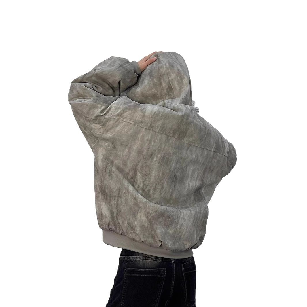 Padded men's winter jacket with hood and faux fur collar