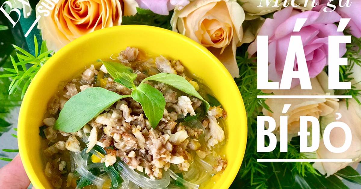 Ăn dặm- miếng gà lá é bí đỏ