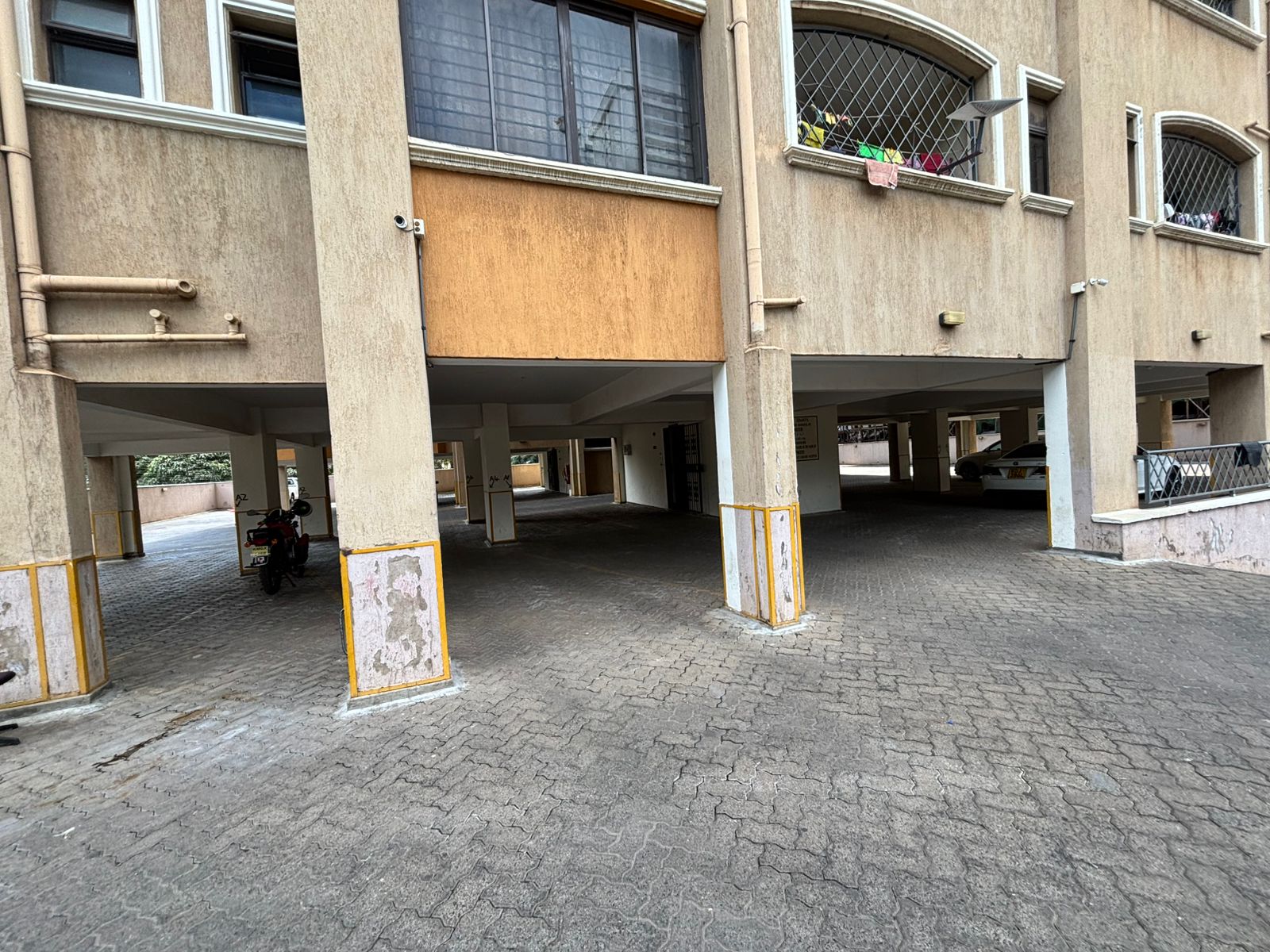 3-Bedroom Apartment — photo 2 of 10