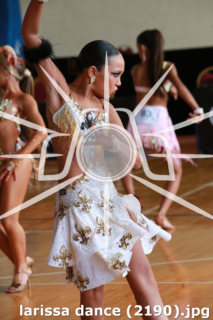 larissa dance (2190).jpg
