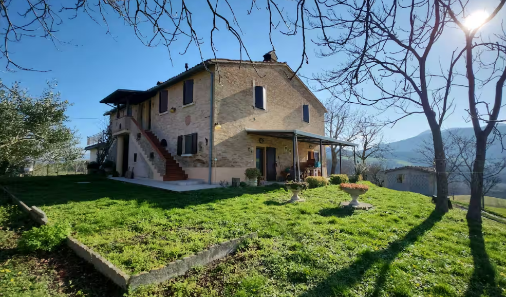 Esterno del casale Ca' Paradiso