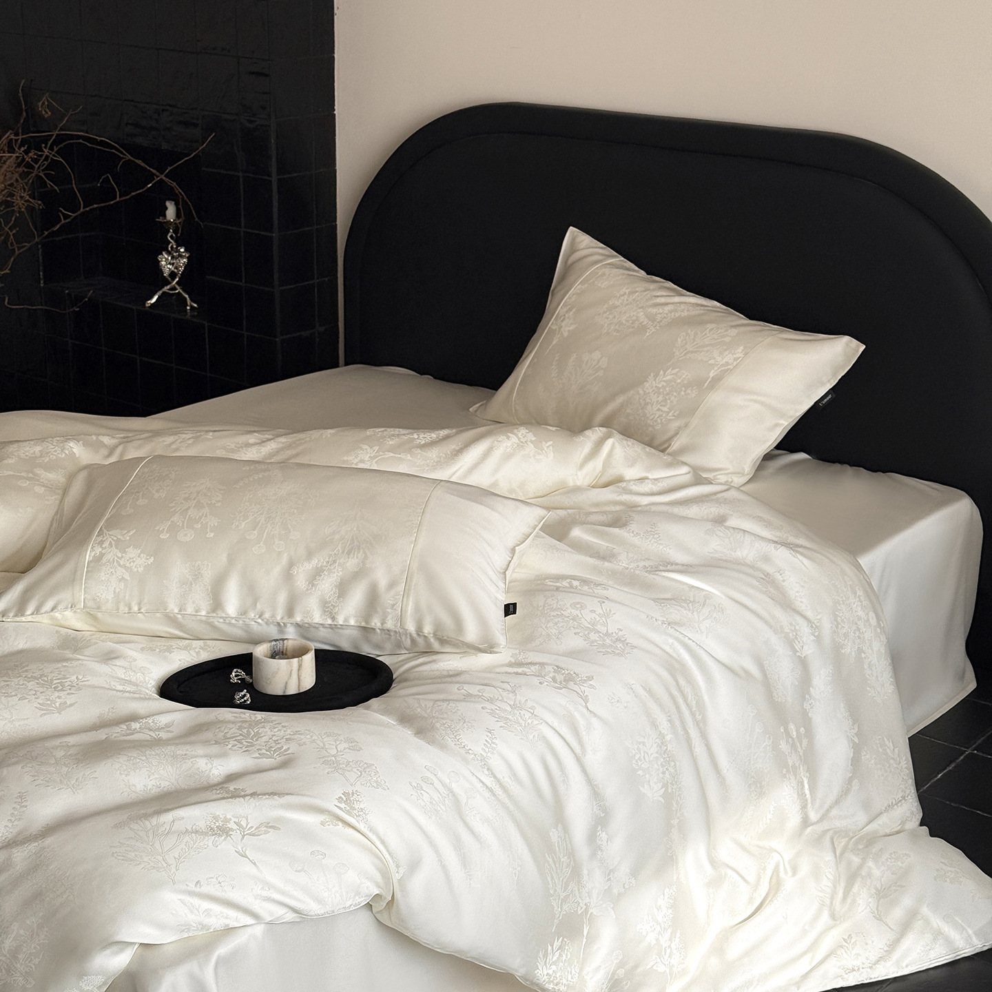 Tencel Bedding Set, 4-piece, Relief Pattern, Cooling Effect