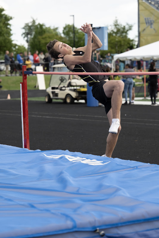 Photo from MS: Track & Field of Riley Henderson