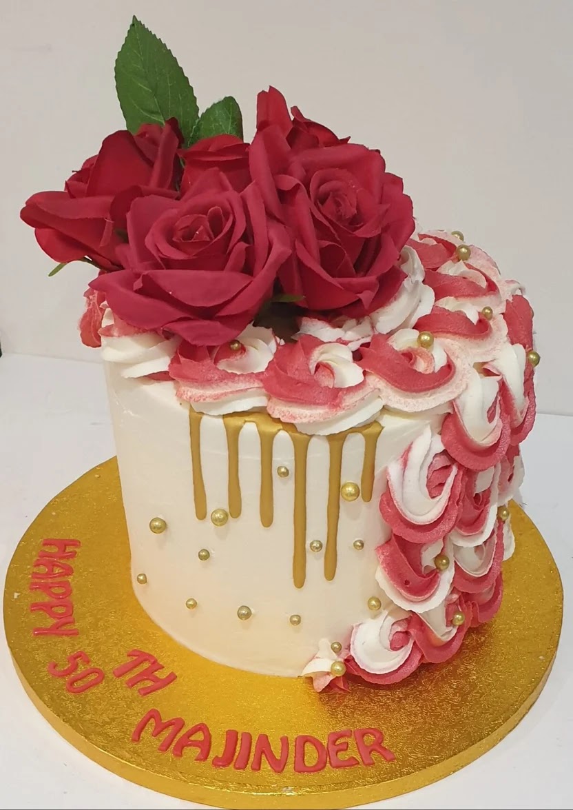 Red Roses Gold Drip Buttercream Cake CB-NC350