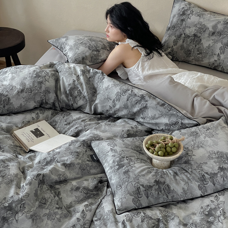 Cotton Bedding Set, 4-piece, with Jacquard Weave