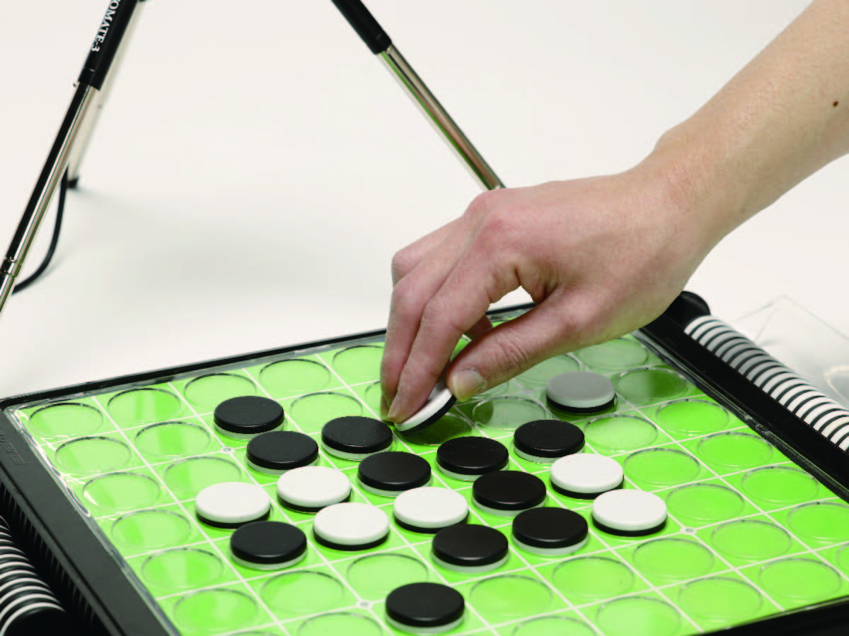 盤面画像解析と大規模言語モデルを用いたリアルタイムオセロ実況-thumb-2