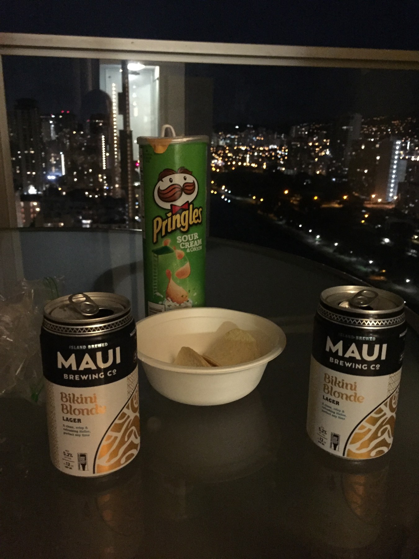 발코니에서 맥주 한잔