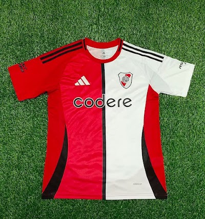 25-26 River Plate 3ra Visitante.jpeg
