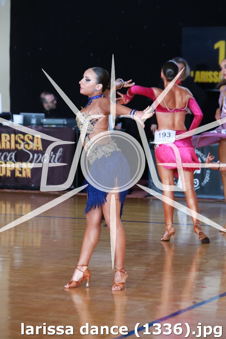 larissa dance (1336).jpg