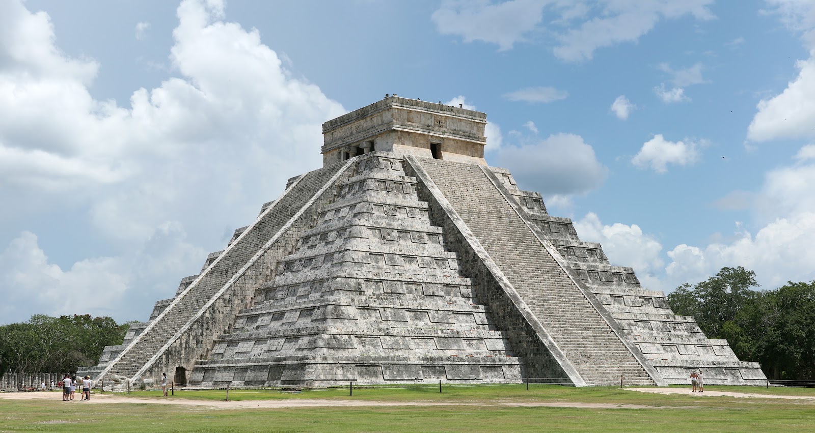 Misteri dan Keajaiban Chichen Itza: Warisan Maya yang Hidup