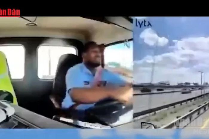 [Video] Máy bay chở 231 người va vào cột đèn khi hạ cánh tại Mỹ - Báo Nhân Dân