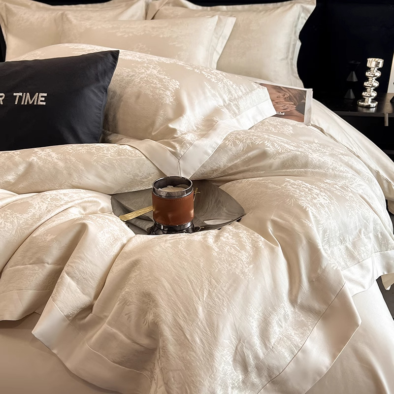 4-piece bedding set, 120 thread count cotton, jacquard weaving