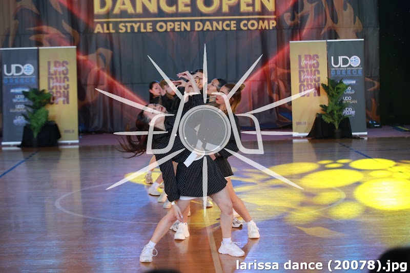larissa dance (20078).jpg