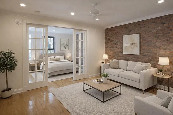 120 Christopher Street Unit 10