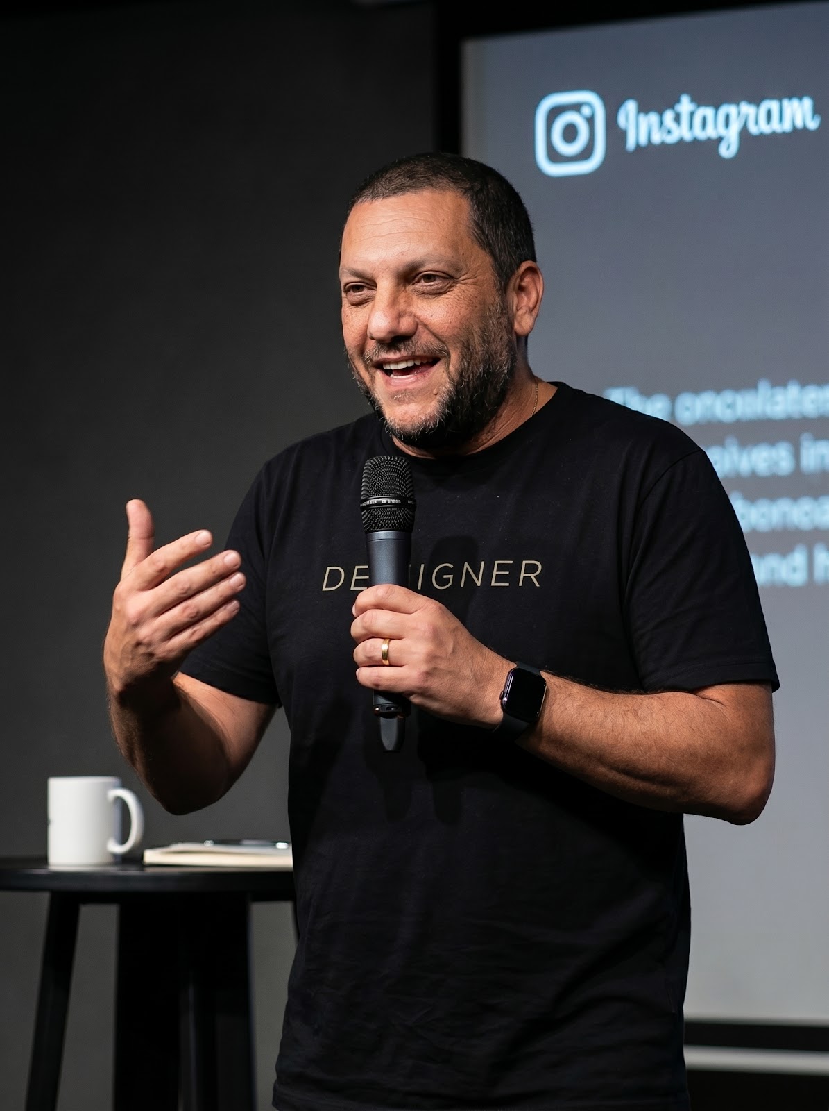 Bruno Seroa - Designer de Marcas de Elite