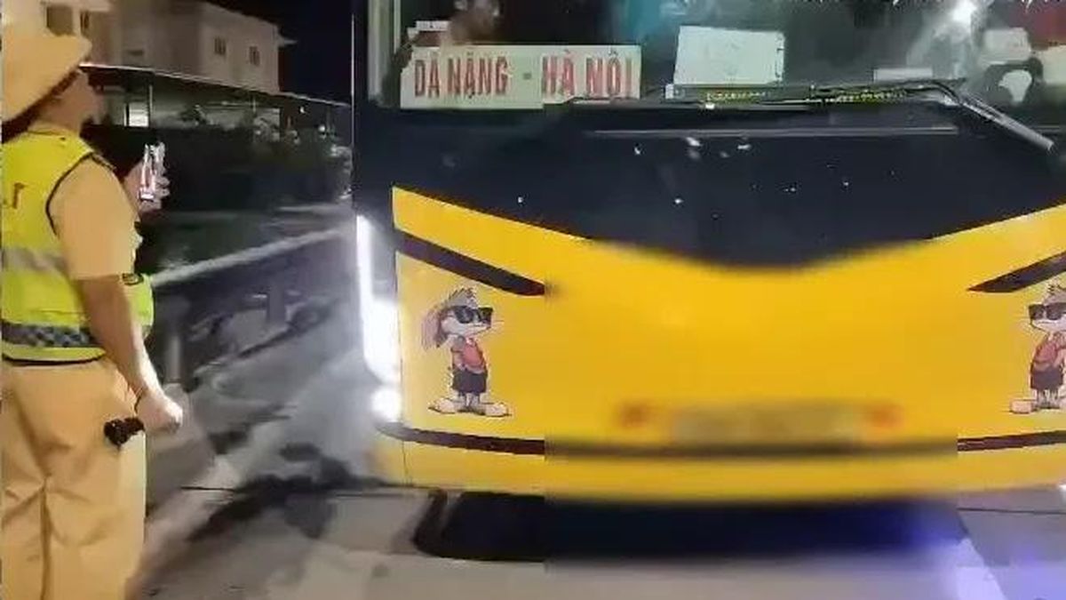 Khánh Hòa: Nhồi nhét hành khách, tài xế bị phạt hơn 100 triệu đồng - Báo Sài Gòn Giải Phóng