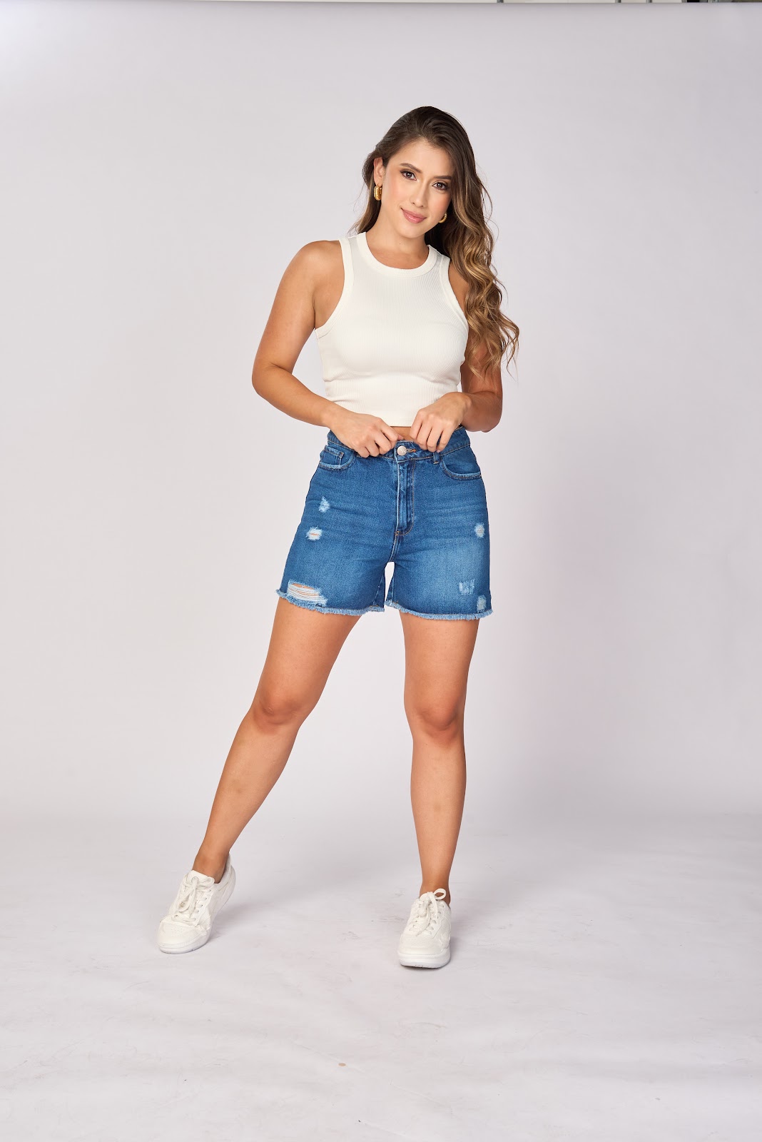 Short largo licrado azul claro en denim stretch - Vista 3