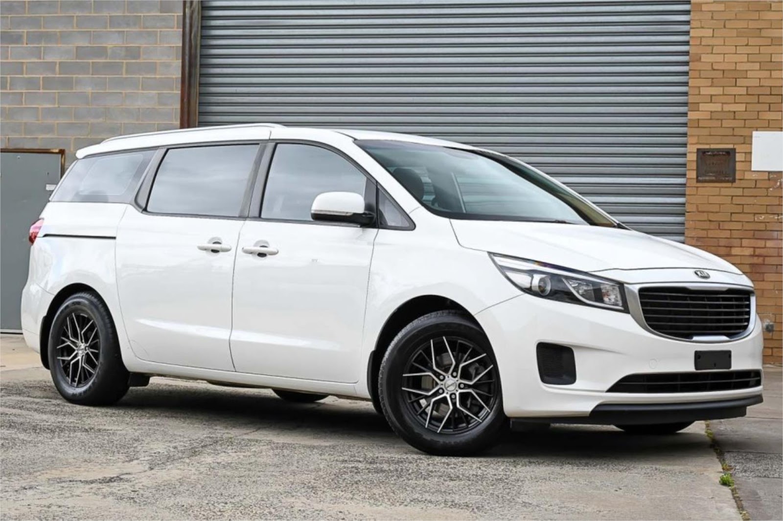 2018 Kia Carnival YP MY18