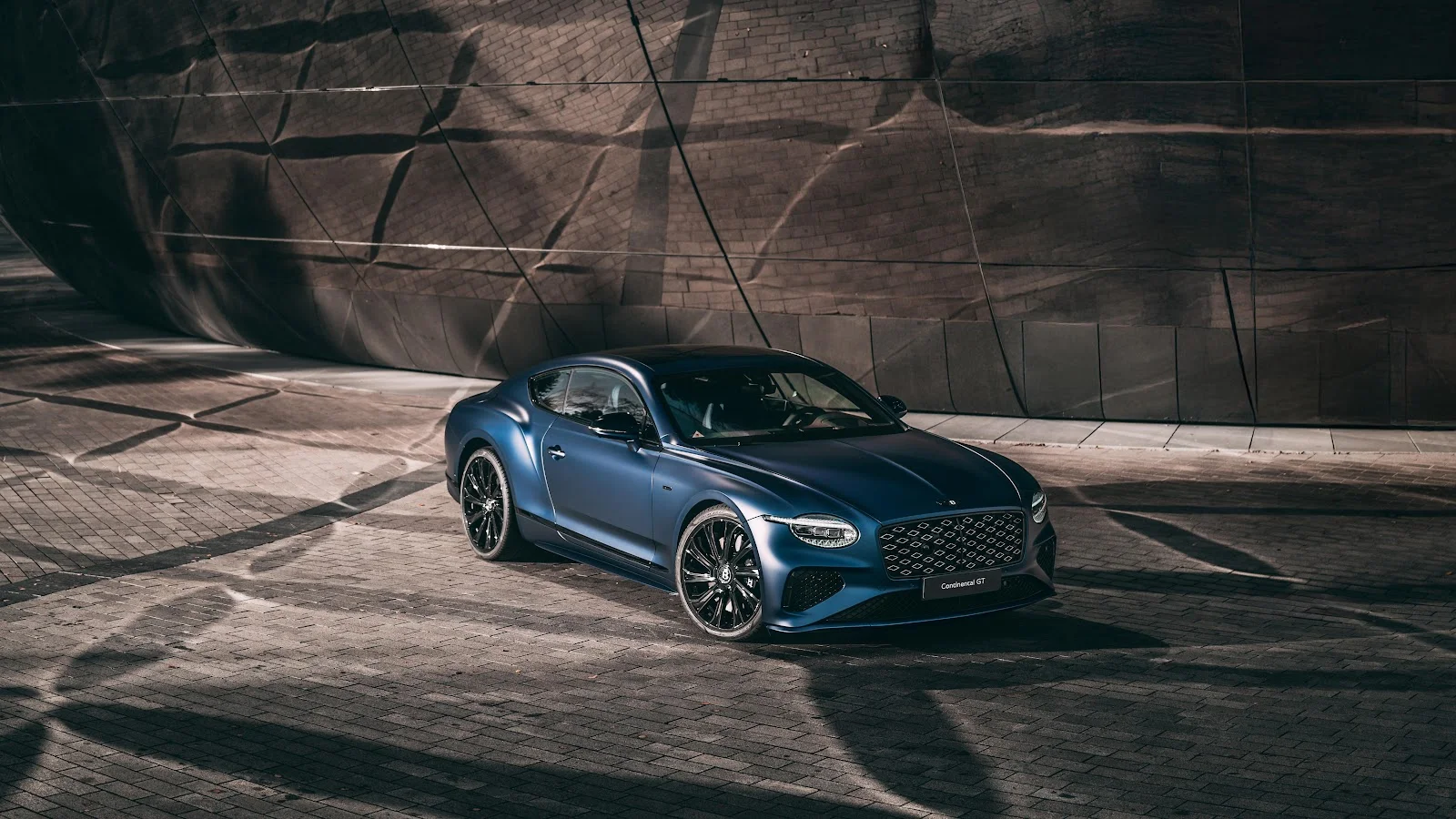 Bentley Continental GT Blue Coupe - Automotive Photography 8K Wallpaper (7680x4320)