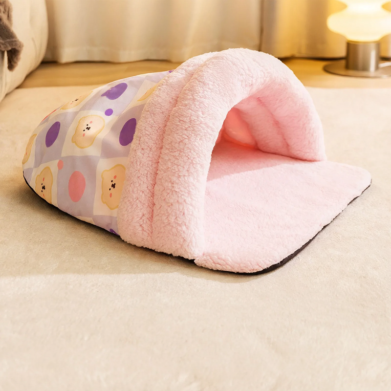 Semi-enclosed pet bed with cushion, polyester