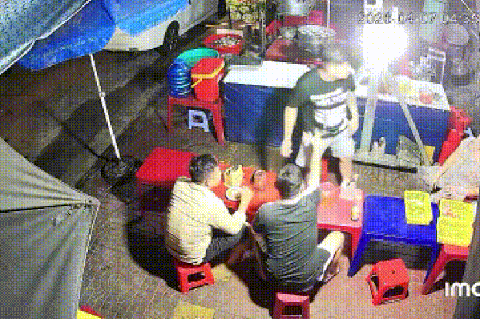 Danh tính nam thanh niên đánh người phụ nữ lớn tuổi ở Gia Lai - Báo Tiền Phong