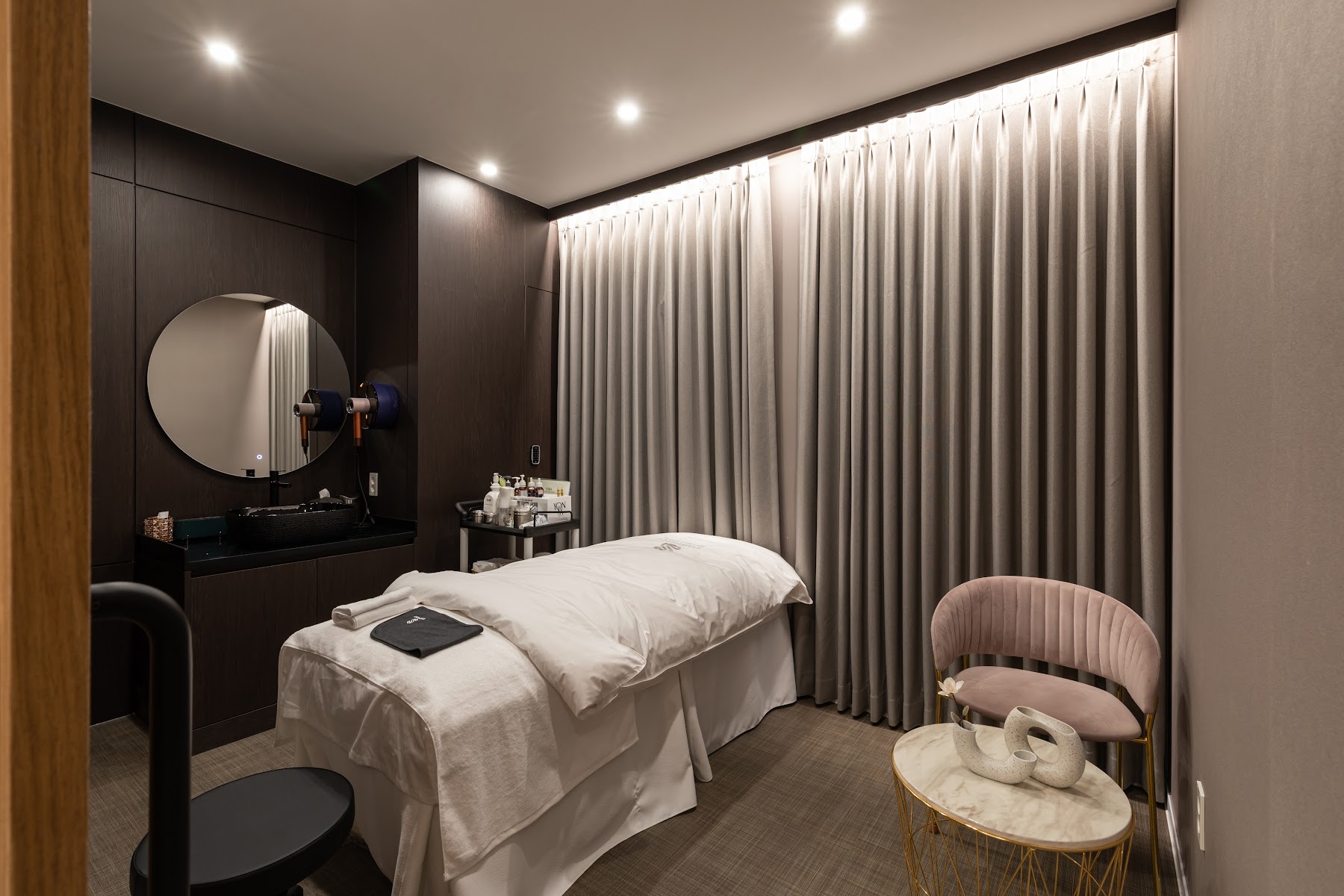 Treatment Suite