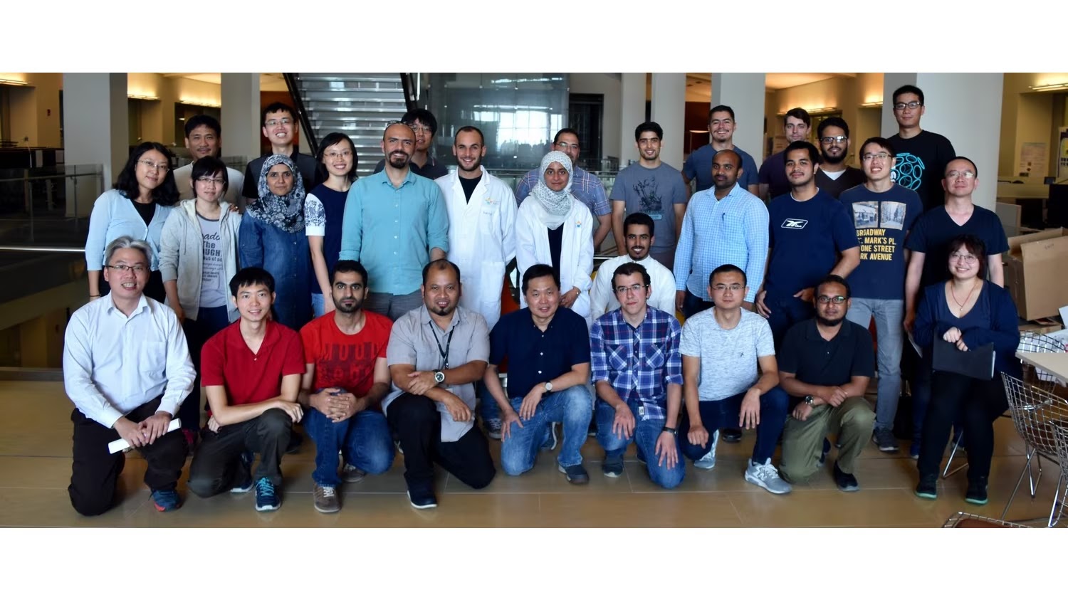 photonics-group-picture