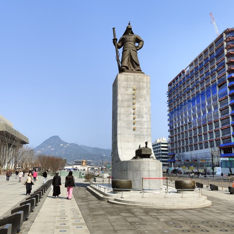 Estatua del rey Sejong ante Gwanghwamun