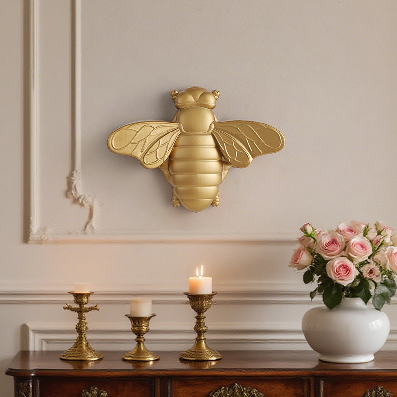 Golden Bee – Wall Decoration