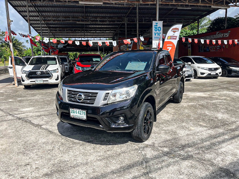 NISSAN NAVARA