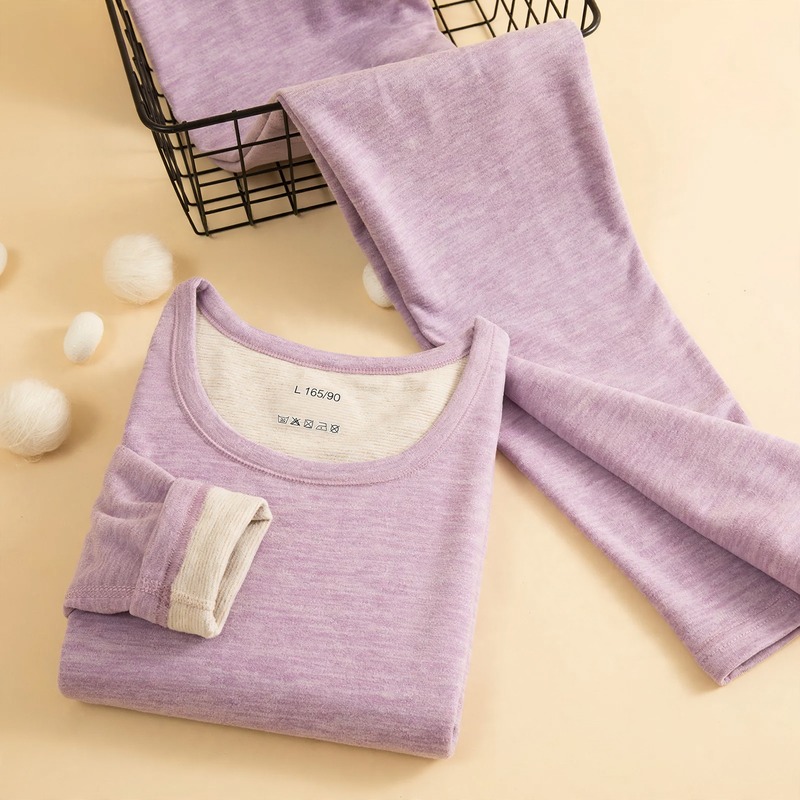 Warm underwear set made of wool and silk