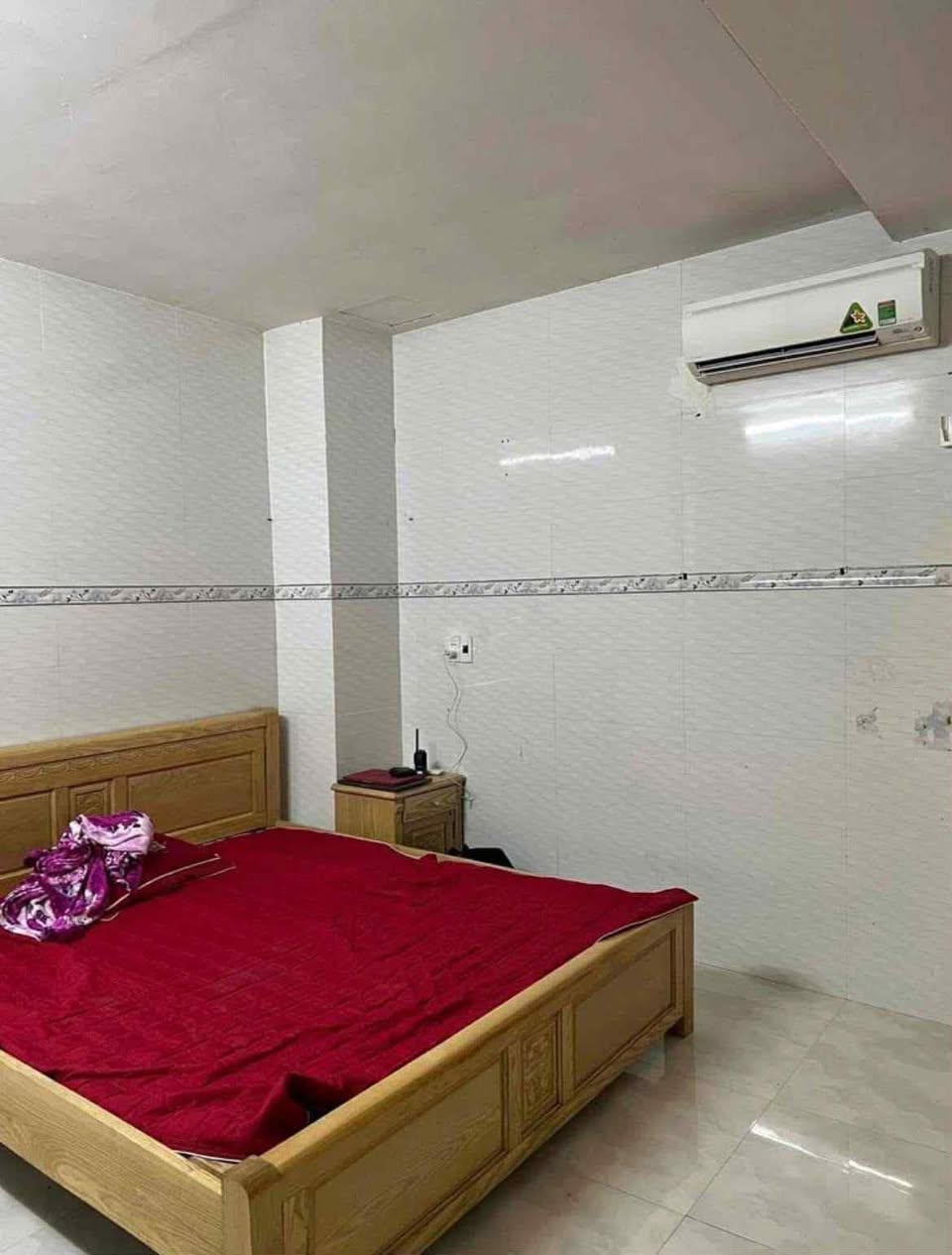 Cho thuê nhà 2 tầng 2