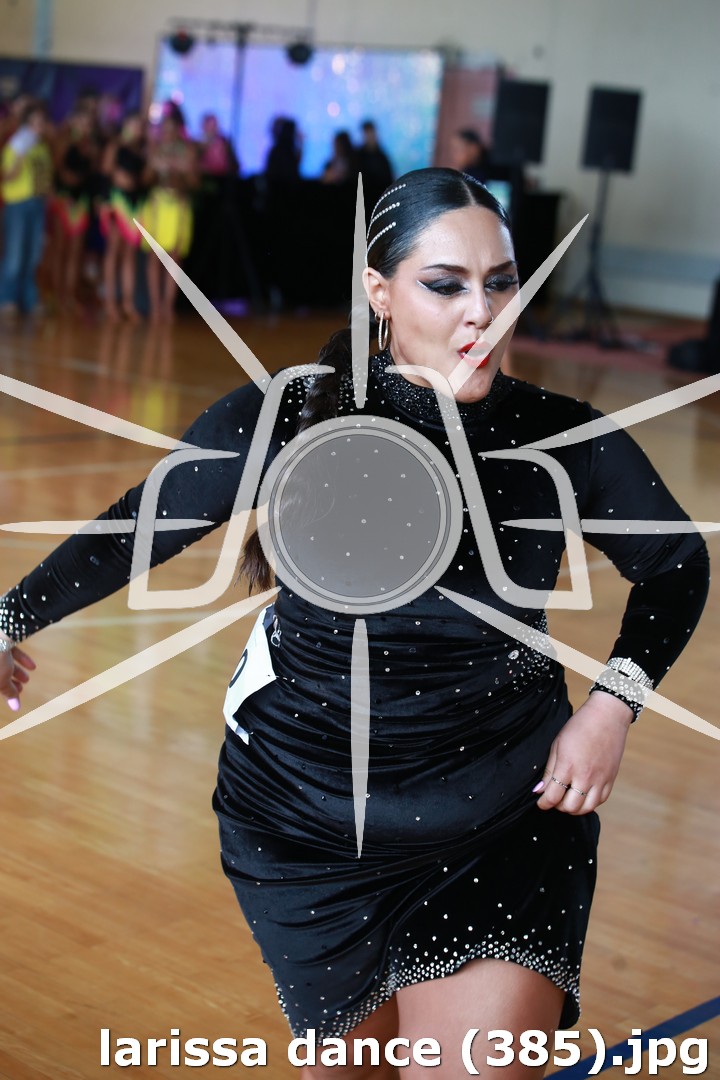 larissa dance (385).jpg