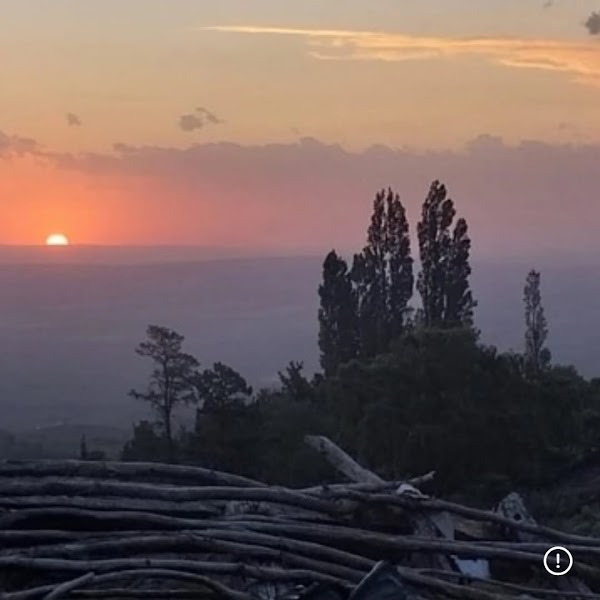 Sierras Mágicas al Atardecer