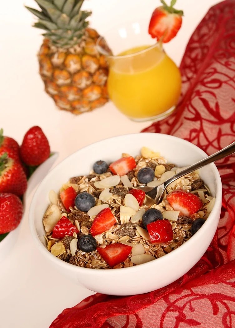 운동 전후 이상적인 칼로리 섭취량 산출법과 식단 구성법